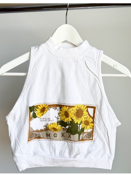 Mexx Tops - Vtg 90s Mexx Sunflower Mock Neck Crop Tank White 16.5x16 Cottagecore Coquette